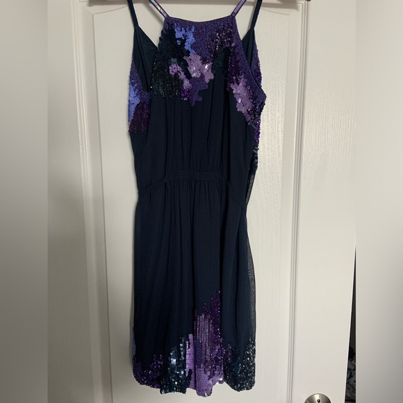 Blue mid thigh dress with purple sequins - Picture 2 of 4